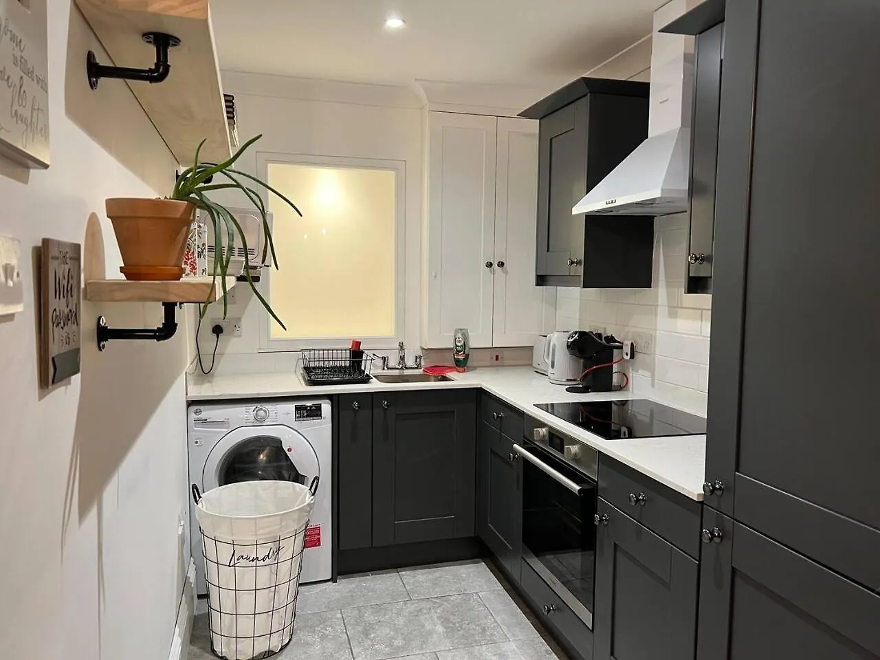 Modern And Spacious 2 Bedroom Flat Near Shoreditch London United Kingdom