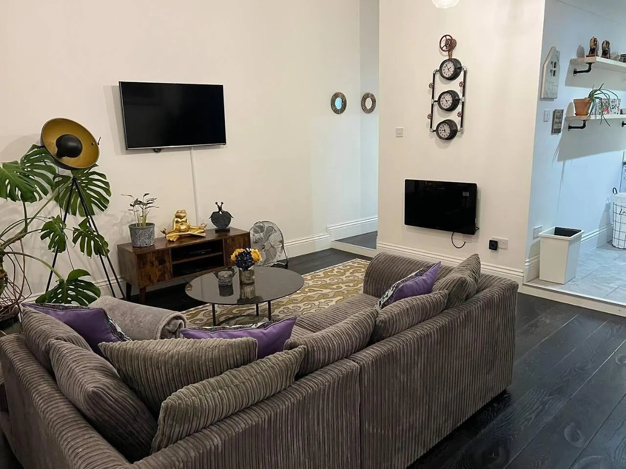 Modern And Spacious 2 Bedroom Flat Near Shoreditch London United Kingdom